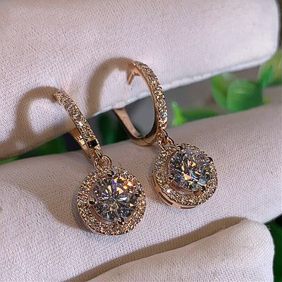 Aretes Redondos de CIrconitas en Oro