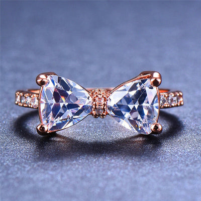 Anillo de Lazo con Piedras Preciosas